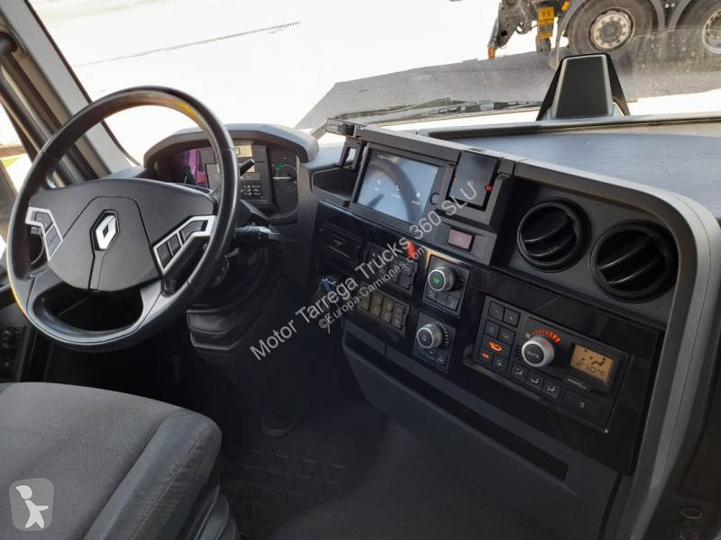 Traktor Renault