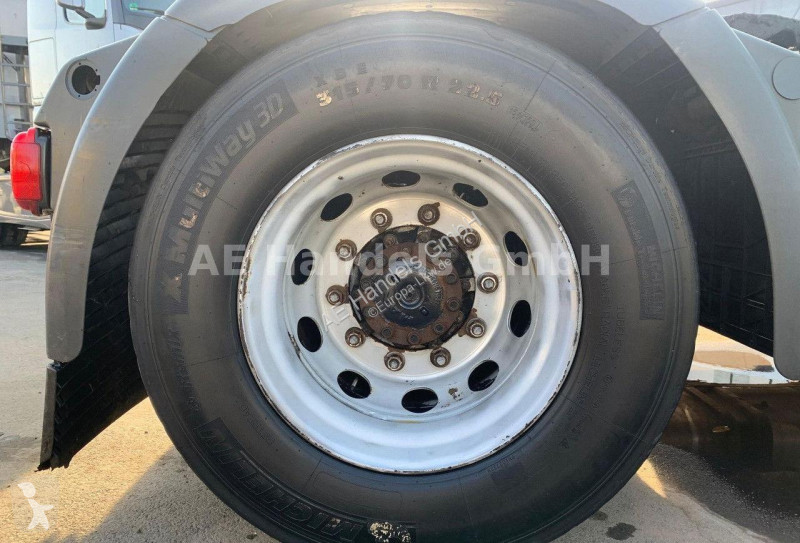 جرار MAN TGX 18.440