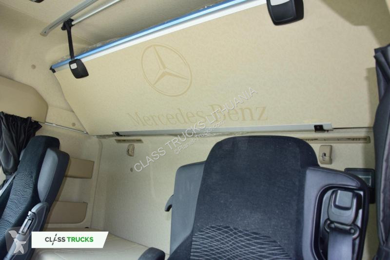 Traktor Mercedes 5 1845 BigSpace