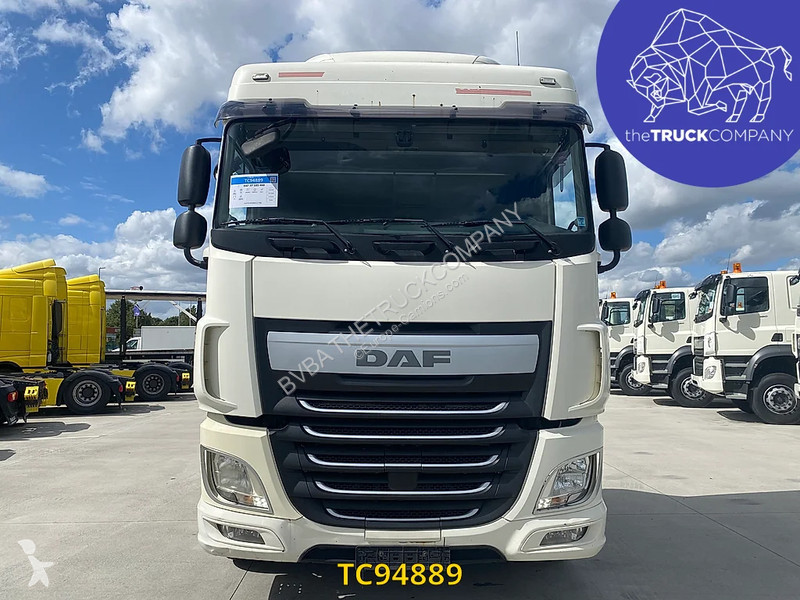 Traktor DAF 460