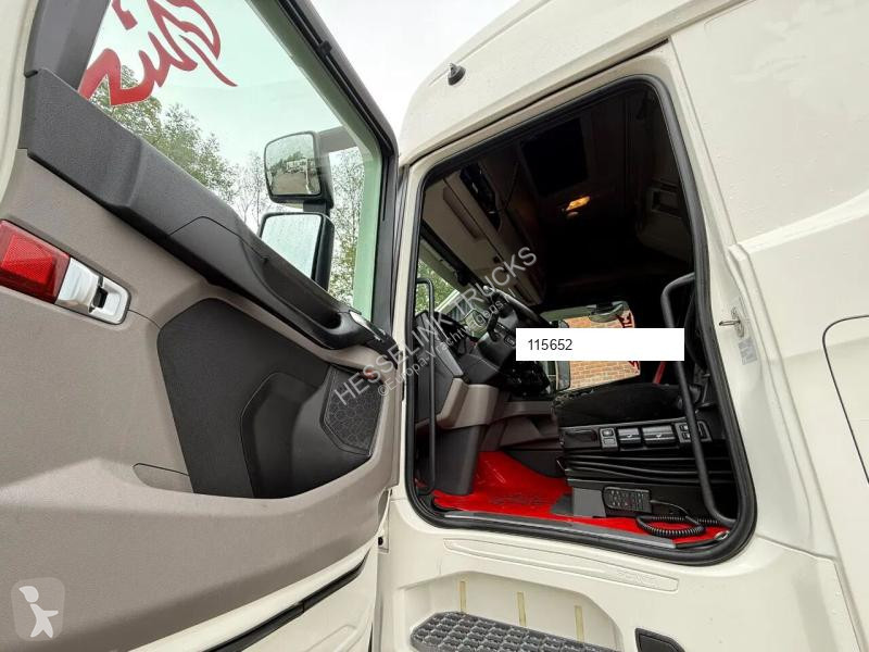 Traktor Scania S450 6X2 Full-Air Retarder...
