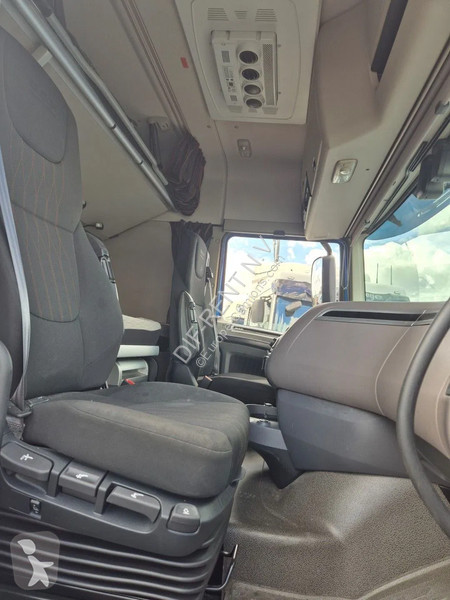 Traktor DAF 450 FT SPACE CAB ZF INTARDER
