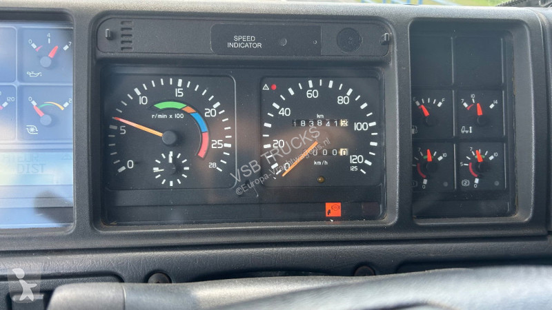 Traktor Volvo 12380