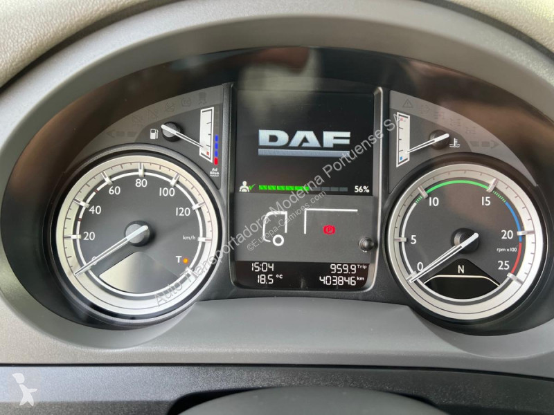 Traktor DAF 440