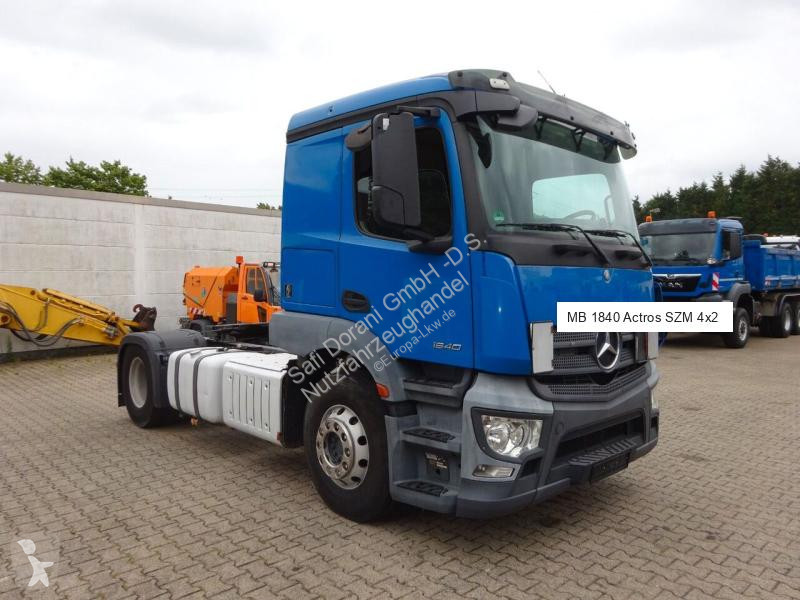 جرار Mercedes 1840 SZM