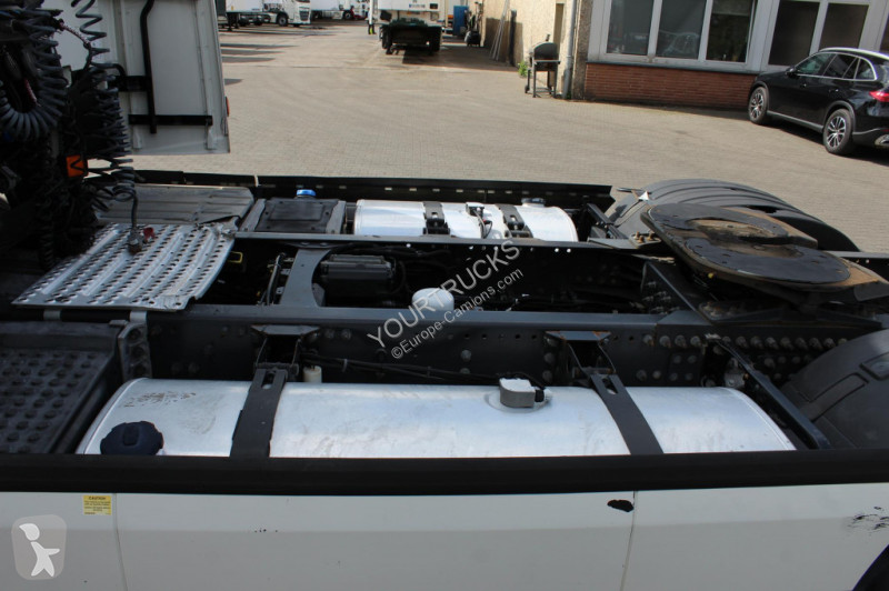 Cap tractor Volvo FH 500 E6 Globe   I-Shift...