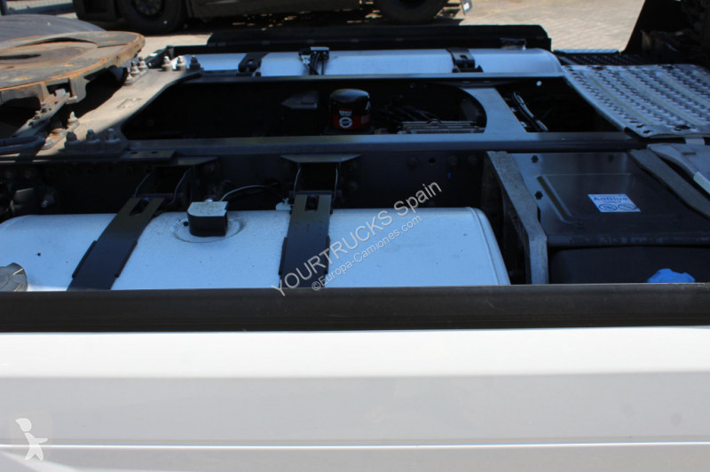 جرار Renault T520 HighSleeper Retarder Modell...