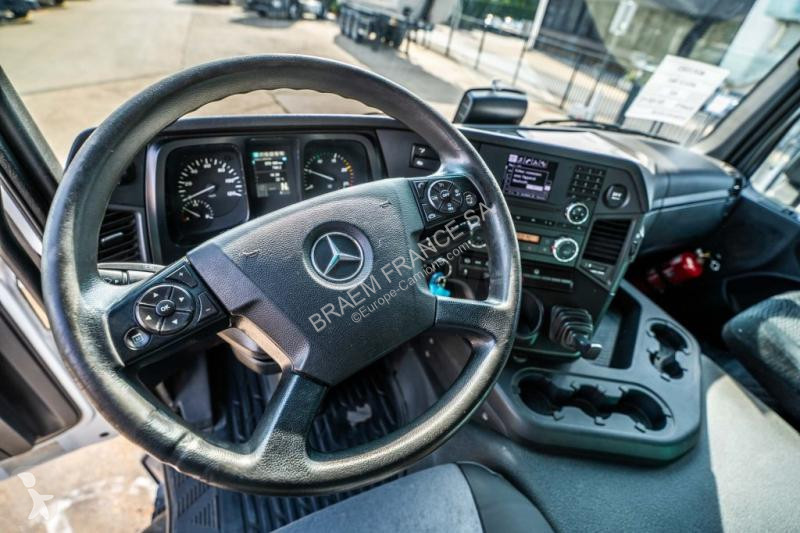 جرار Mercedes AROCS 1843  ( NO ACTROS)
