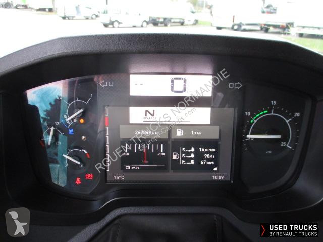جرار Renault