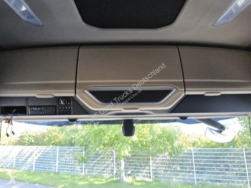 Nyergesvontató DAF 480 FT 4X2