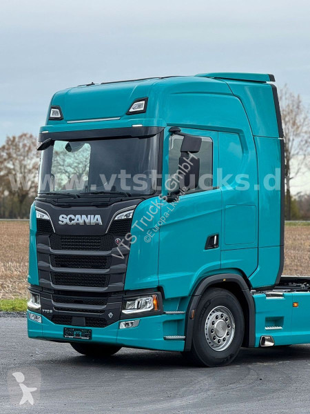 جرار Scania S770 A4x2 V8 LED / ACC /  Leder /...