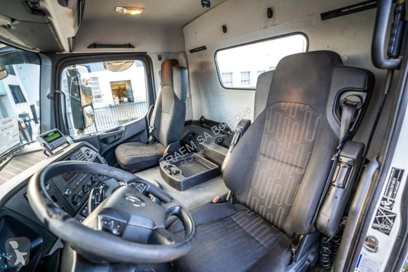 Trattore Stradale Mercedes 2045 AS...