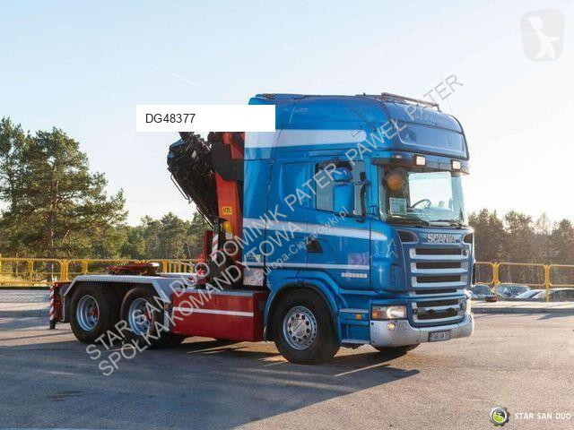 Влекач Scania PK 44002