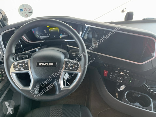 Tahač DAF XFn  FT 4X2