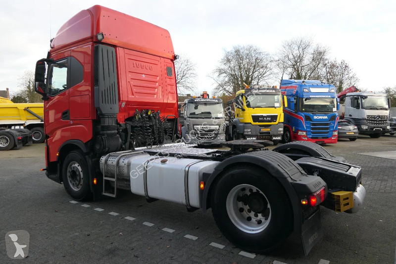 جرار Iveco 460 | Retarder | Alcoas | 612187Km |...