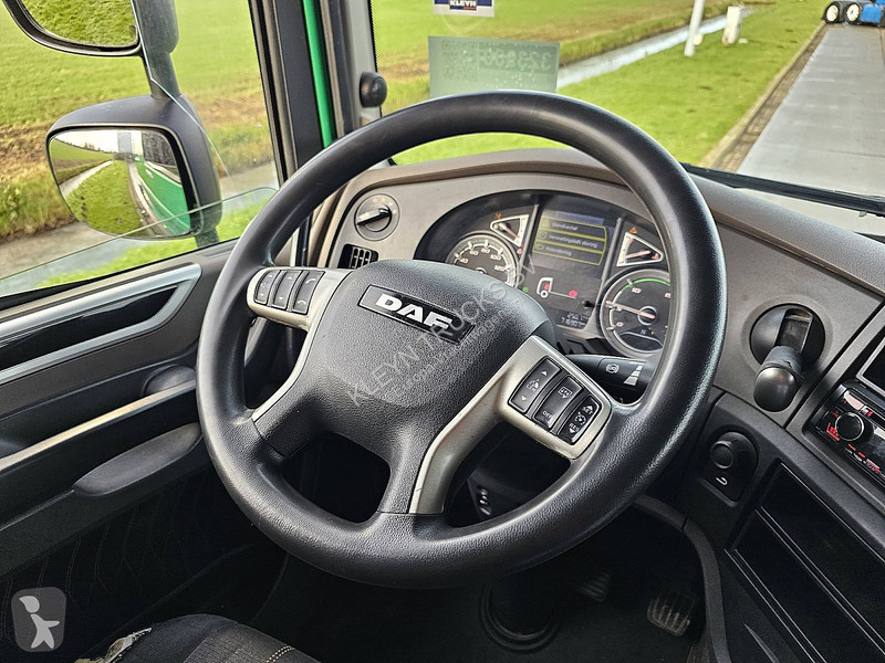Trekker DAF XF  SPACECAB PTO+HYDR.