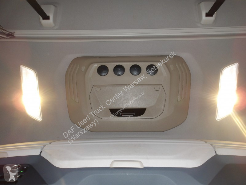جرار DAF XFn  FT 4X2