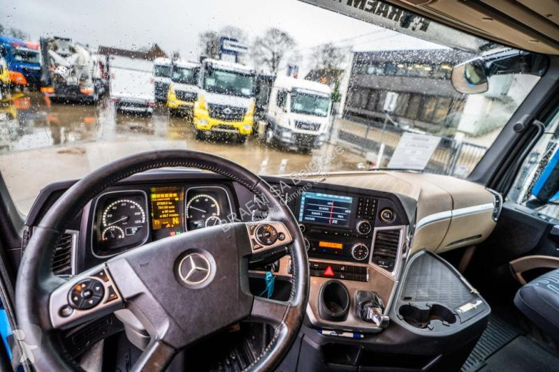 Trattore Stradale Mercedes 2651 LS