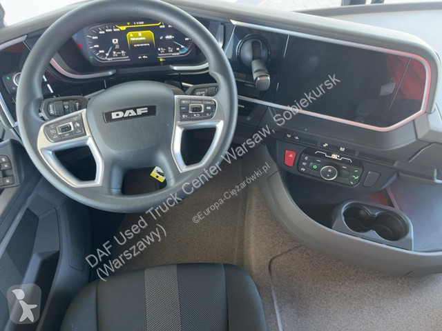 Tahač DAF XFn  FT 4X2