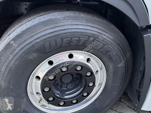 جرار Iveco S-Way AS440S53T/P