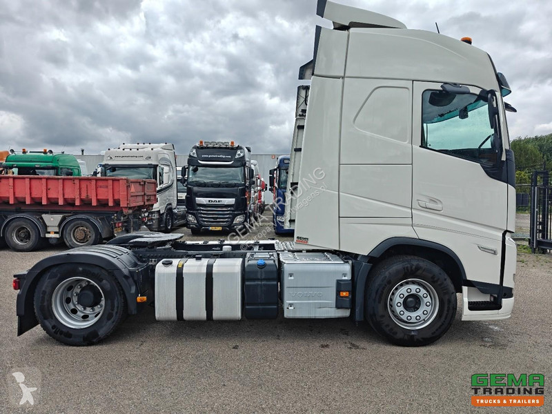 جرار Volvo 460 4x2 Globetrotter Euro6E - Double...