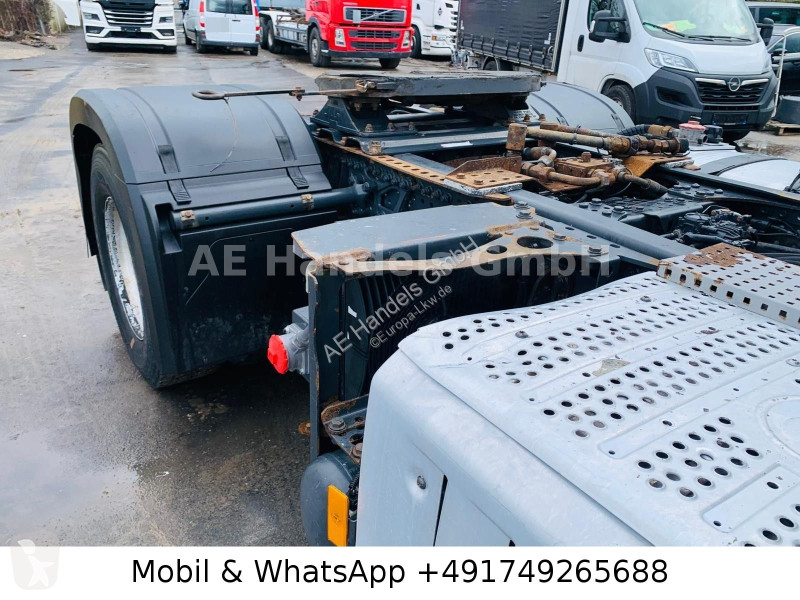 جرار Mercedes 4 1845 L BL HAD...