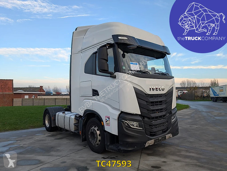 جرار Iveco S-Way 480