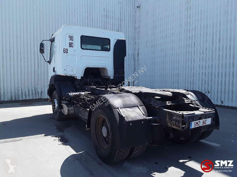 جرار Renault 420
