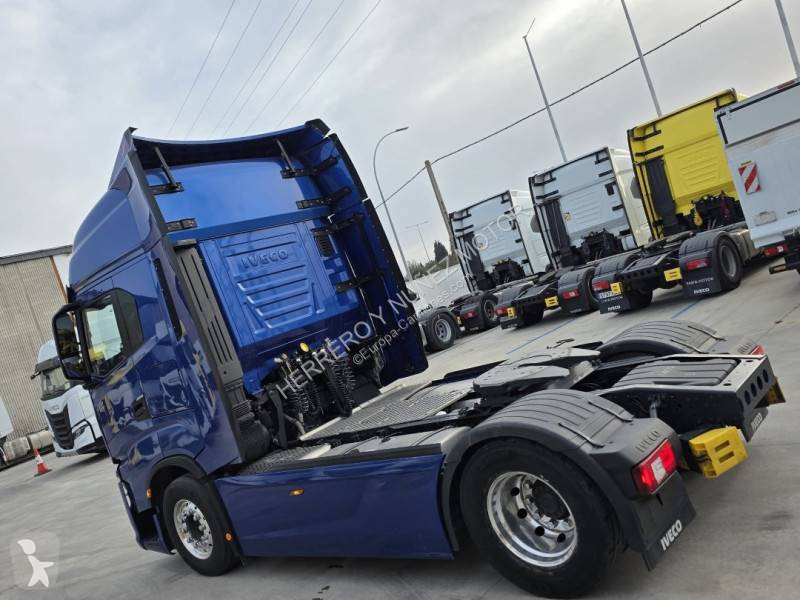 جرار Iveco