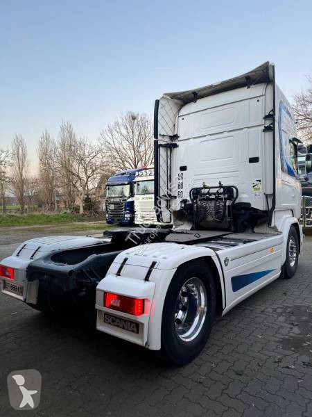 جرار Scania