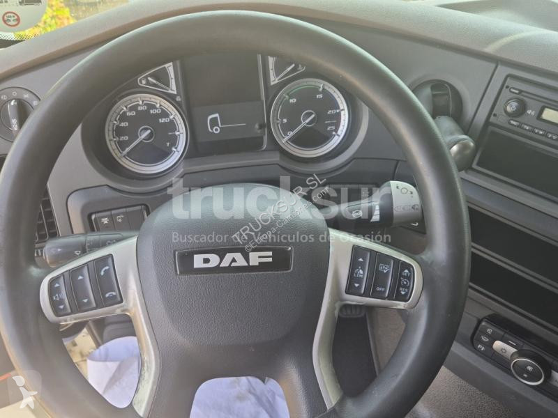 جرار DAF 530FT