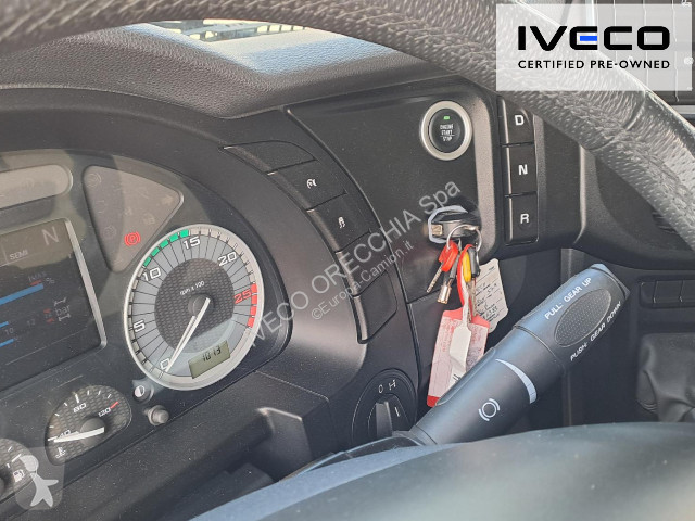 جرار Iveco S-WAY AS440S49T/P