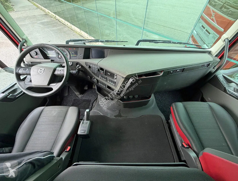 جرار Volvo 13420 FULL AIR 2X TANKS...