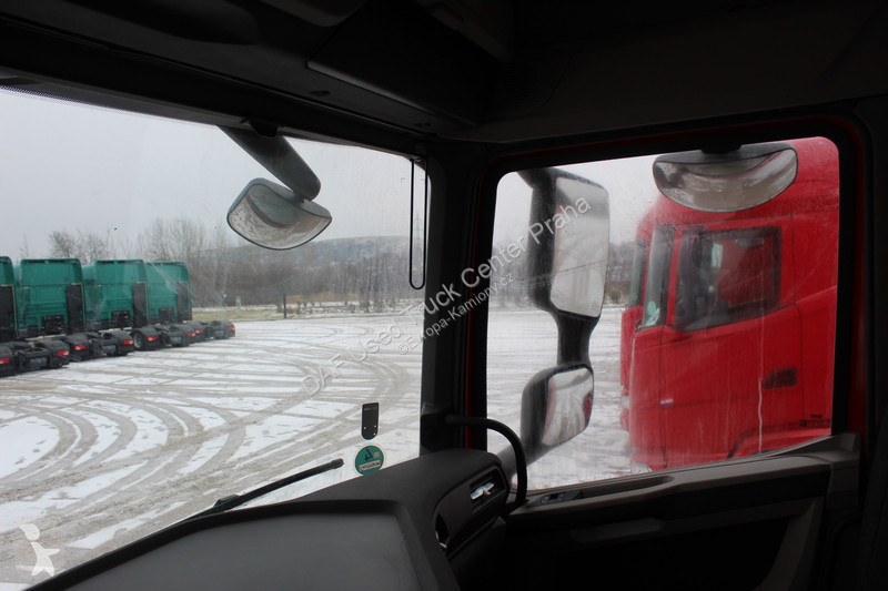 جرار DAF XG  FT 4X2