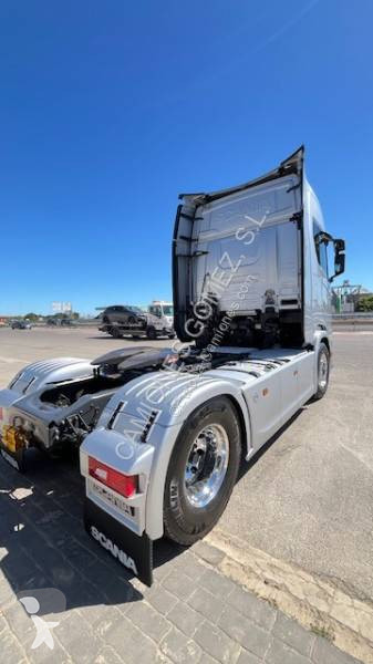 جرار Scania