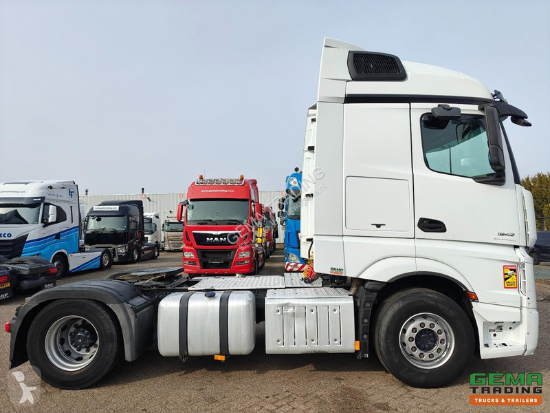Traktor Mercedes 1942 4x2 Bigspace Euro5 - 13L...