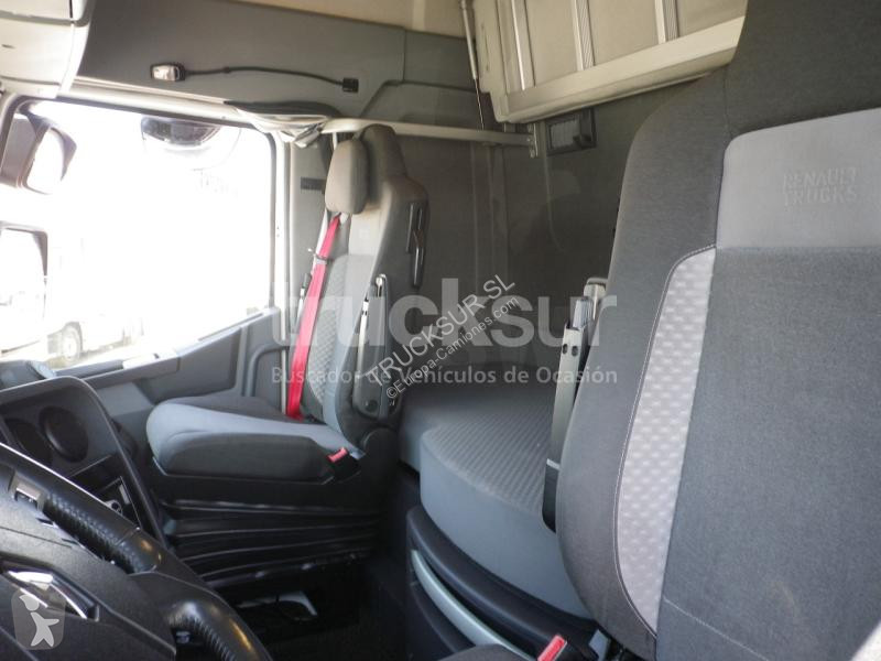 Tracteur Renault  T520 HIGH SLEEPER CAB EVO