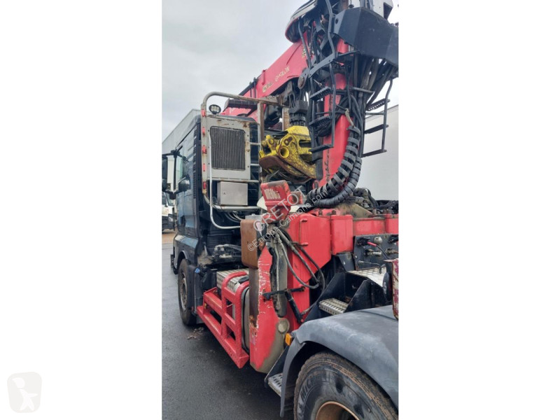 شاحنة MAN TGX 6x4 33.560 FORESTIER