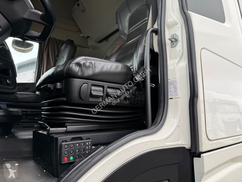Trekker Iveco STRALIS S-WAY AS440S48T/P...