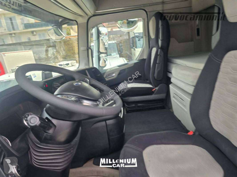 جرار Ford F-MAX 500 AUTOM RETARDER ADR