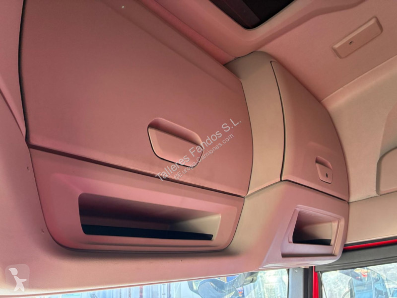 Cabeza tractora Iveco  480 AUTOMATICO CON INTARDER