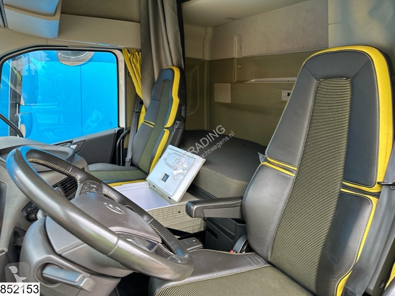 جرار Volvo 650 6x4, EURO 6, Retarder,...