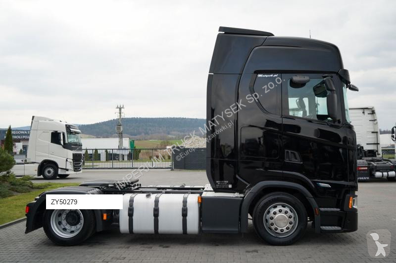 Влекач Scania S 500