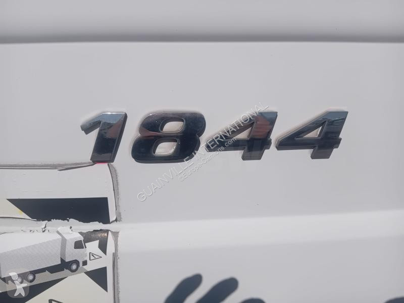 جرار Mercedes 1844