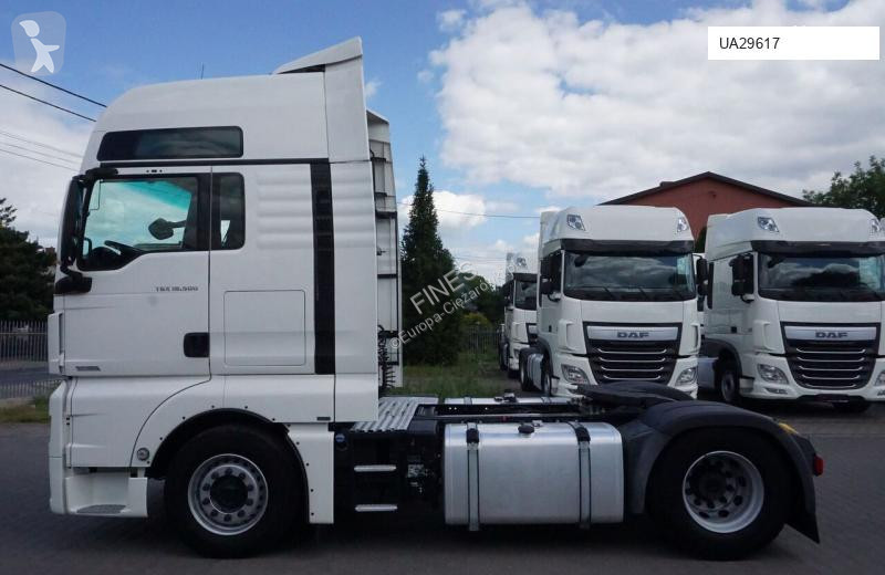 Тягач MAN TGX 18.500
