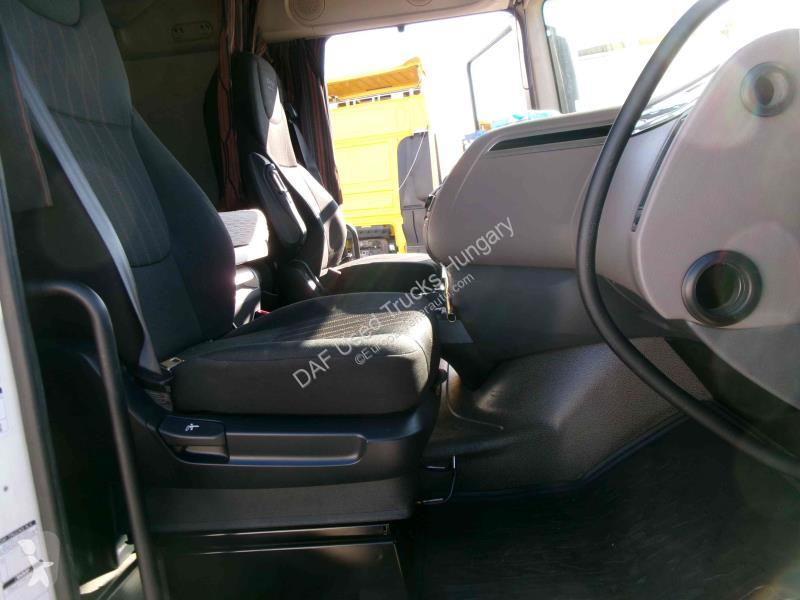 جرار DAF XF  FT LOW DECK 4X2