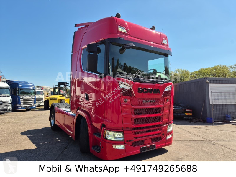 جرار Scania S650 V8 Highine B...