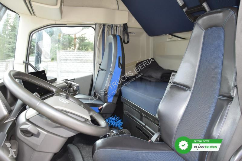 Tracteur Volvo 500 Globetrotter XL Varios