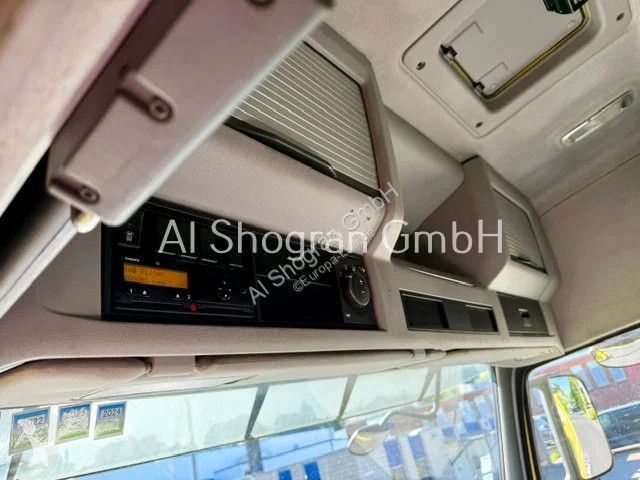 جرار Volvo 400 Kipphydraulik / Euro4 / 352tkm
