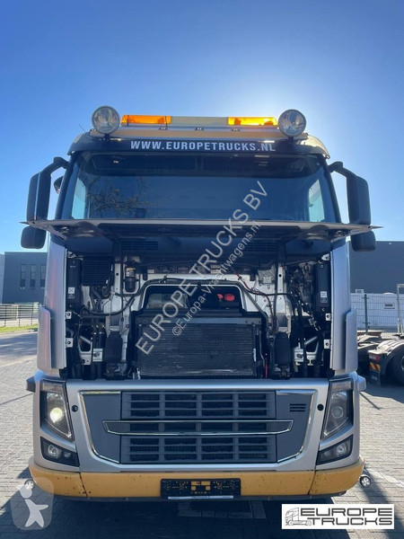 جرار Volvo 600 Steel/Air - Automatic - 70.000KG...